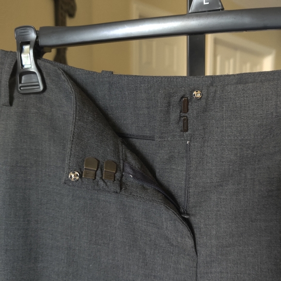 Calvin Klein Made In Italy 2pc Gray Pant Suit - Picture 8 of 16